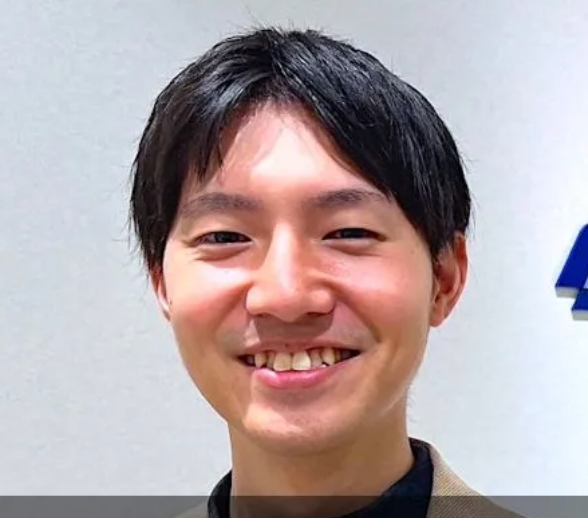 ノバシステム株式会社　安藤様
